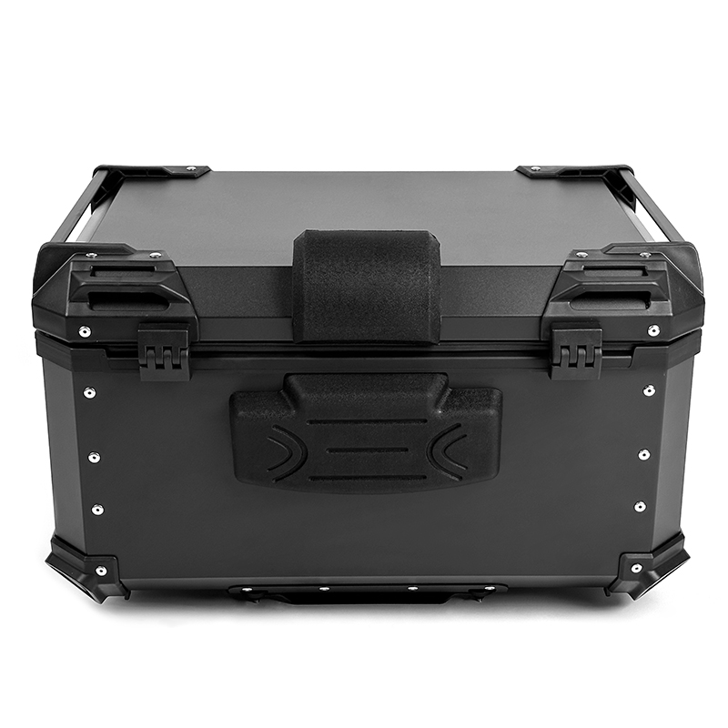 Βαλίτσα X-TYPE ALU BAGS 65 λίτρα μαύρη με πιάστρα, εσωτερική επενδυση & μαλακή πλάτη